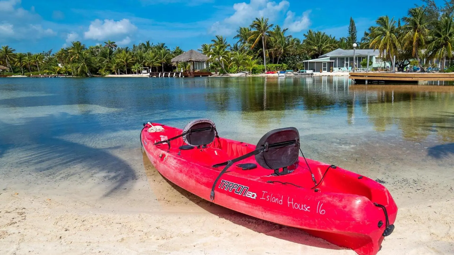 Island House #16 At Rum Point Driftwood Village
