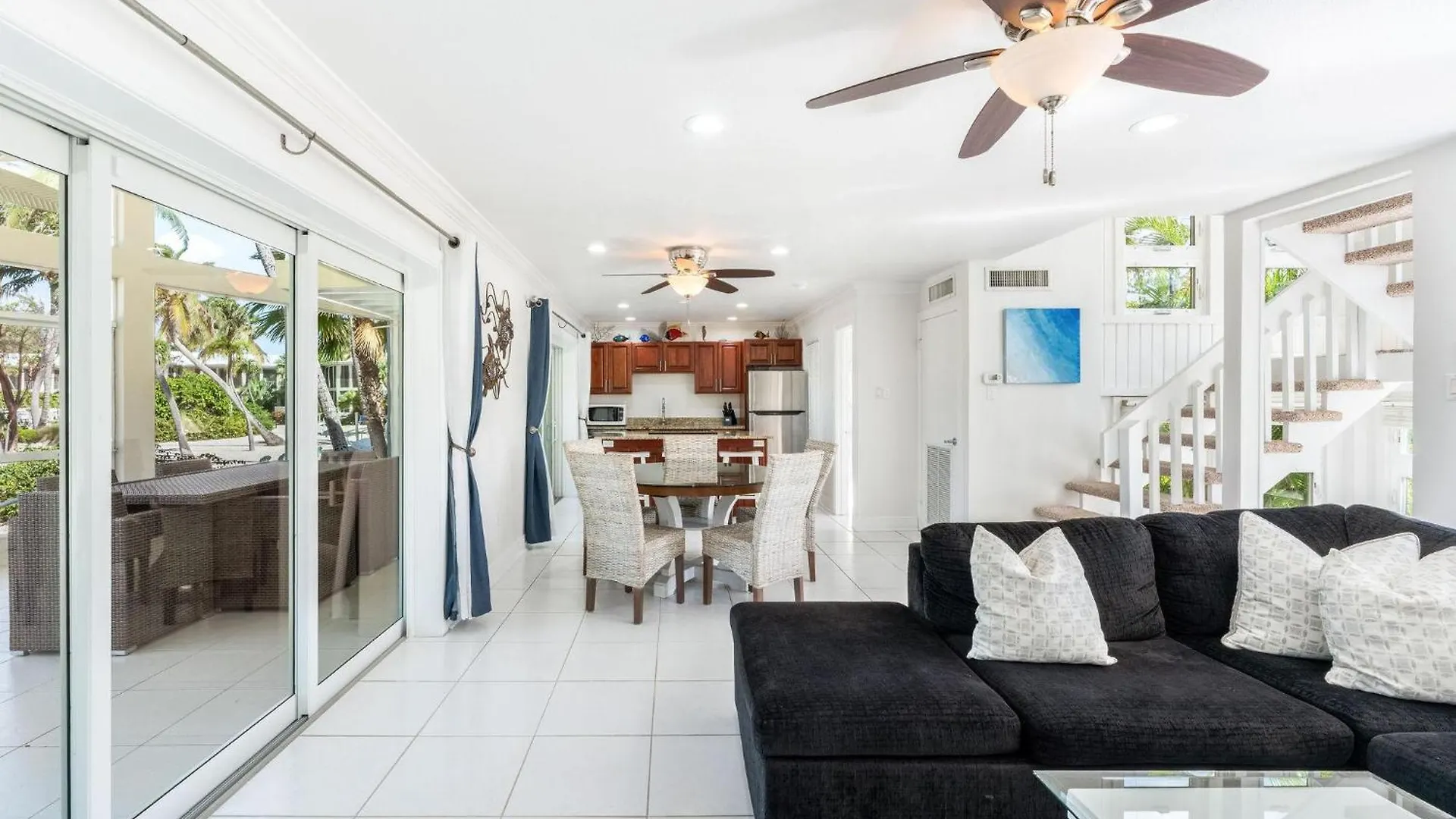 Island House #16 At Rum Point Driftwood Village Vakantiehuis