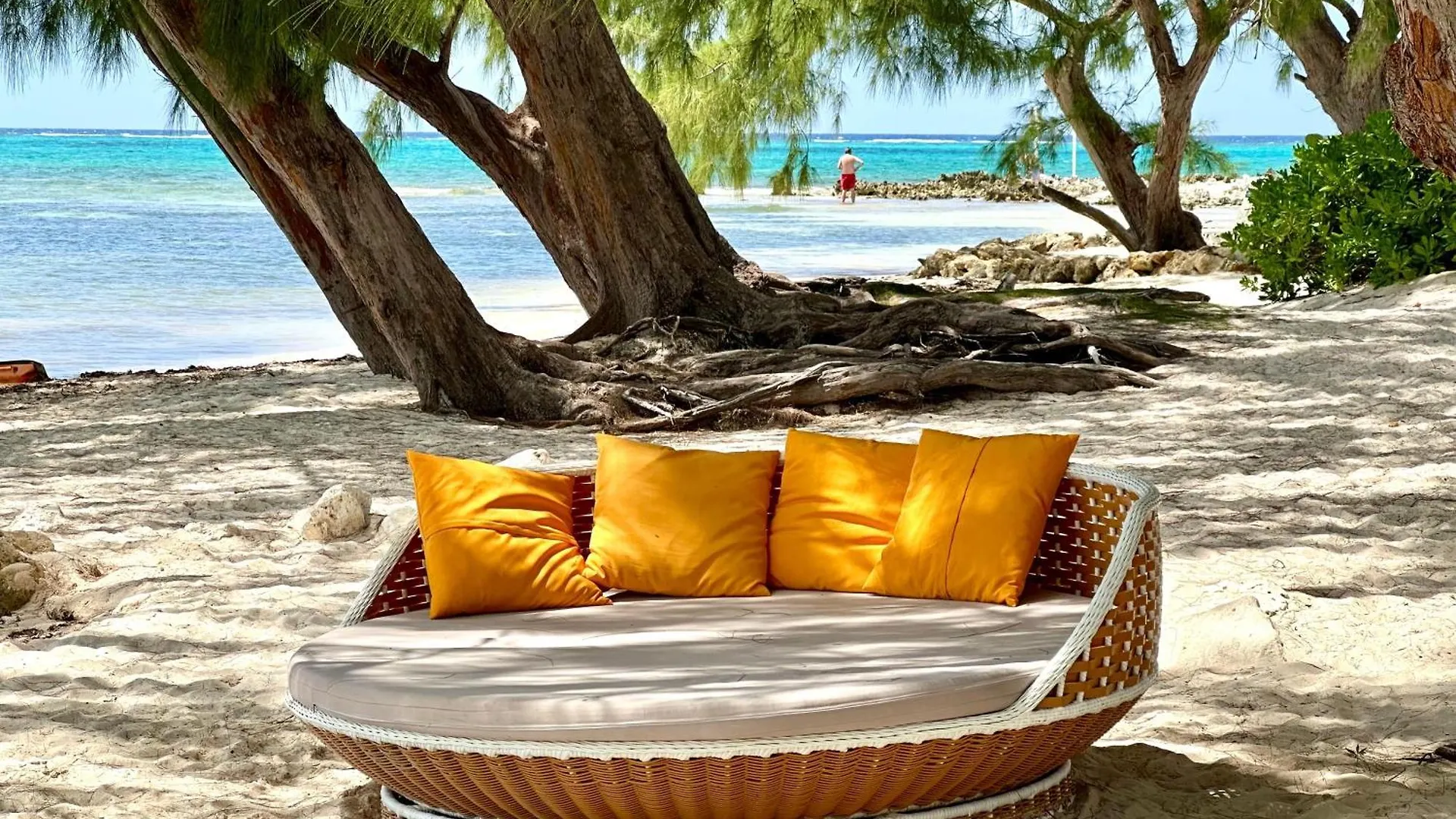 Island House #16 At Rum Point Driftwood Village 0*,  Kaaiman-eilanden