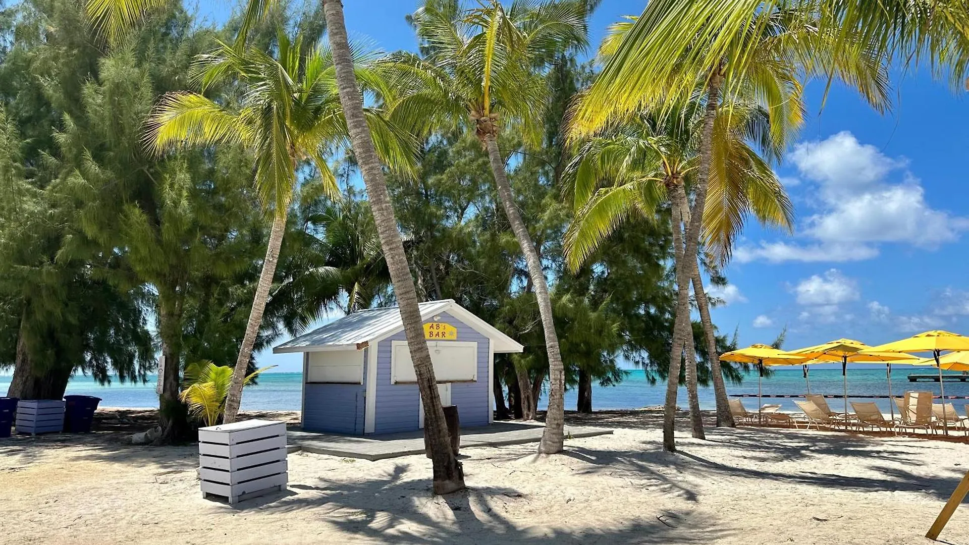 Island House #16 At Rum Point Driftwood Village Holiday home