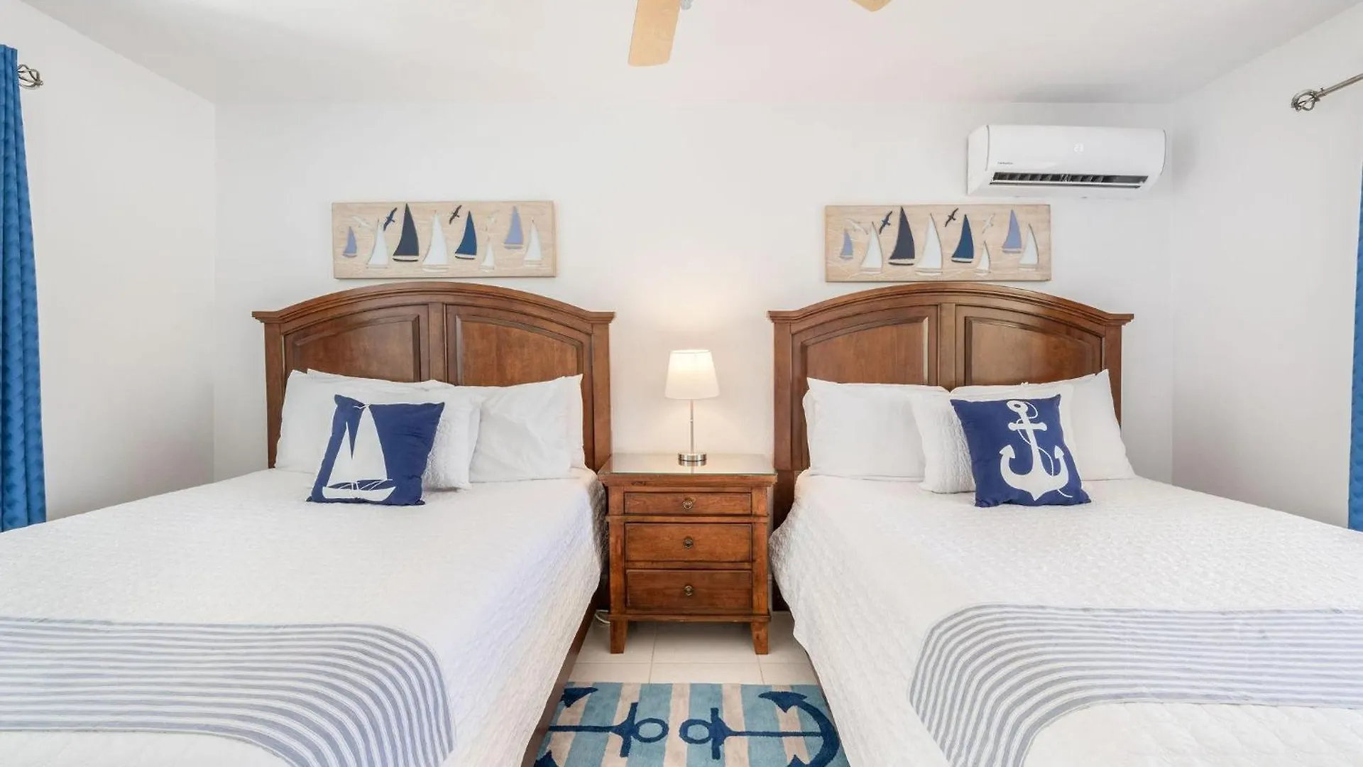 Island House #16 At Rum Point Driftwood Village Holiday home