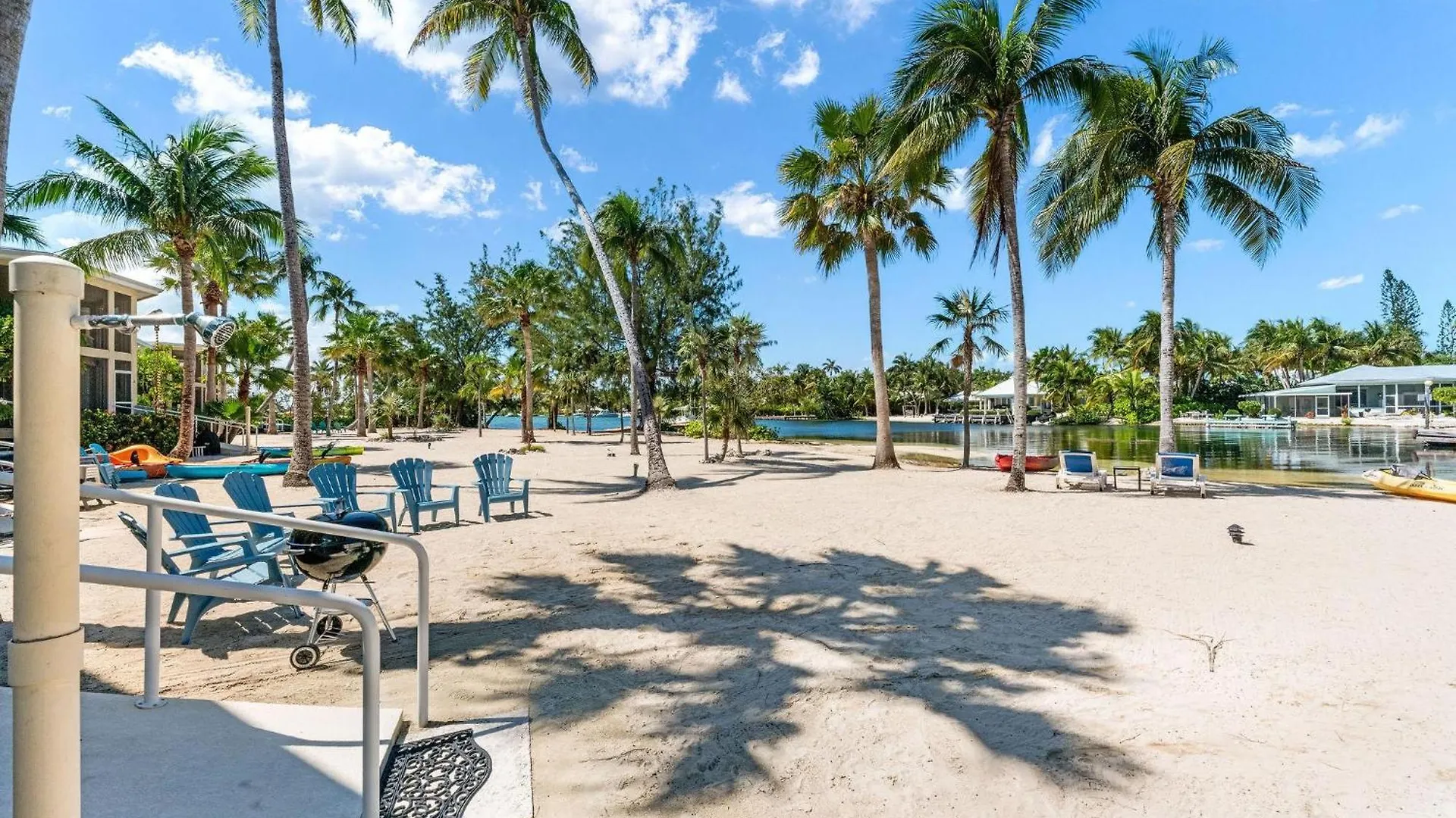 Island House #16 At Rum Point Driftwood Village Cayman Islands