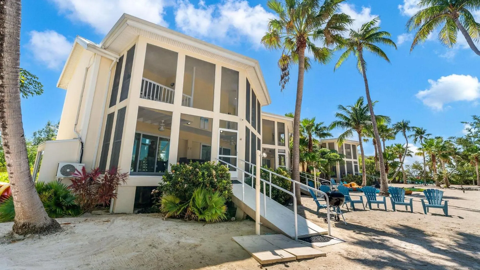 Holiday home Island House #16 At Rum Point Driftwood Village Cayman Islands