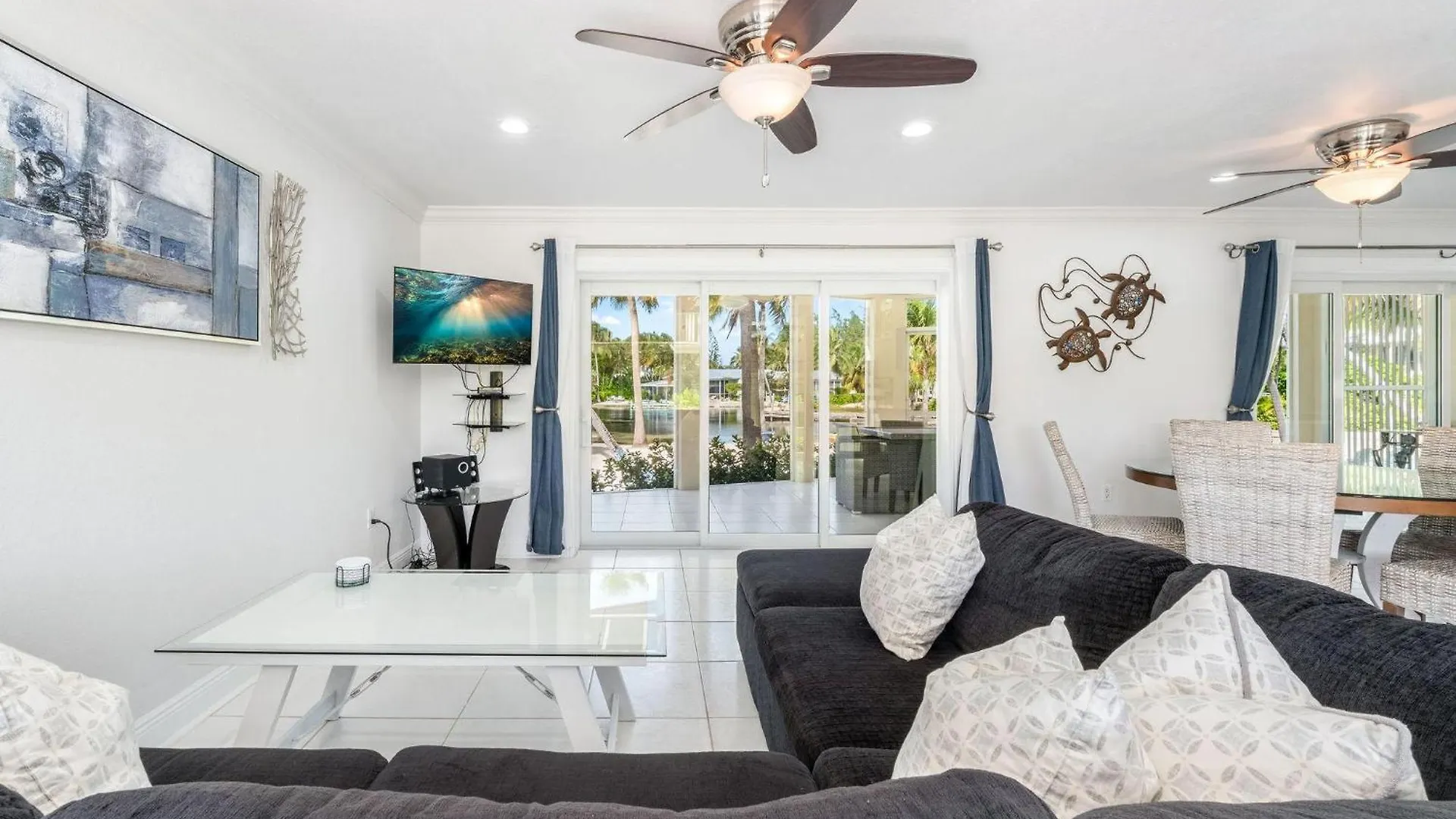 Island House #16 At Rum Point Driftwood Village Holiday home